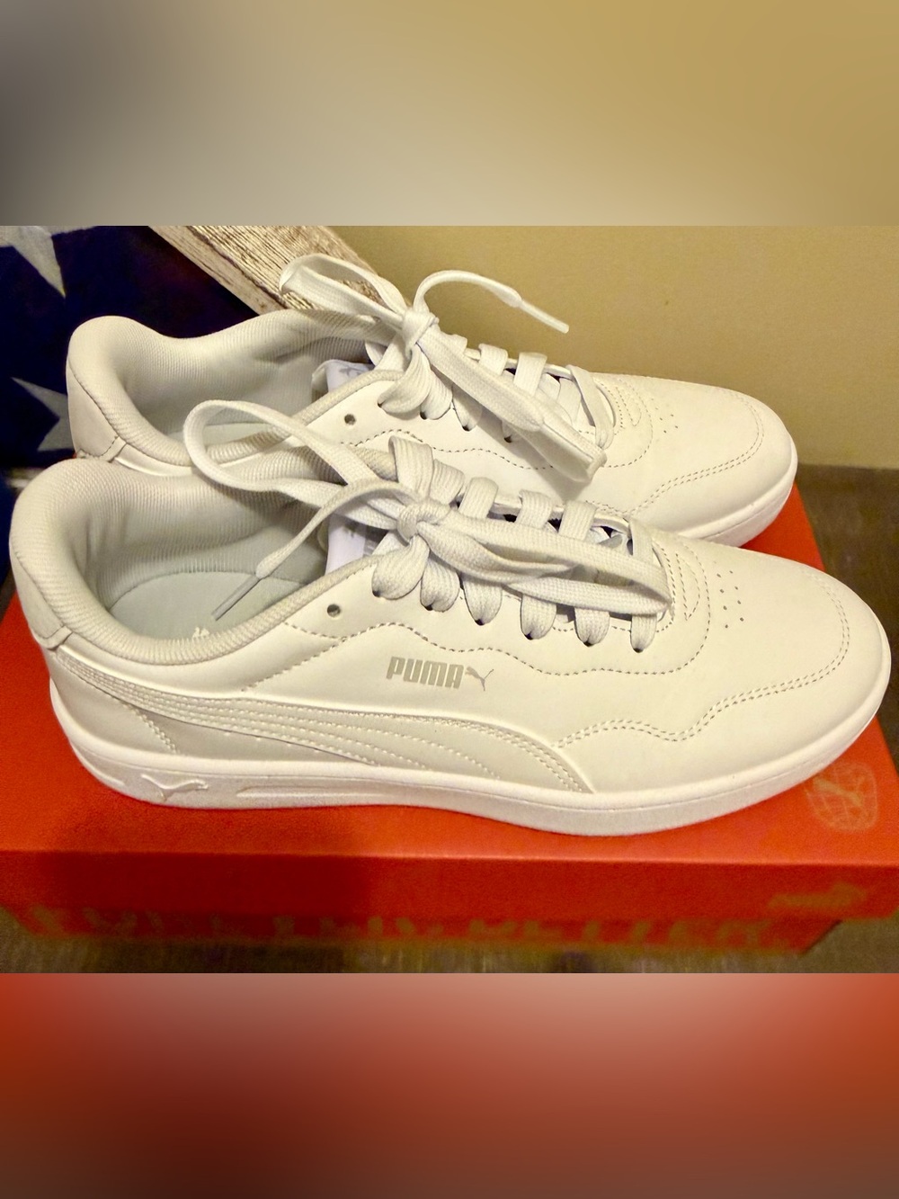 Puma Men’s White Low-Top Leather Sneakers